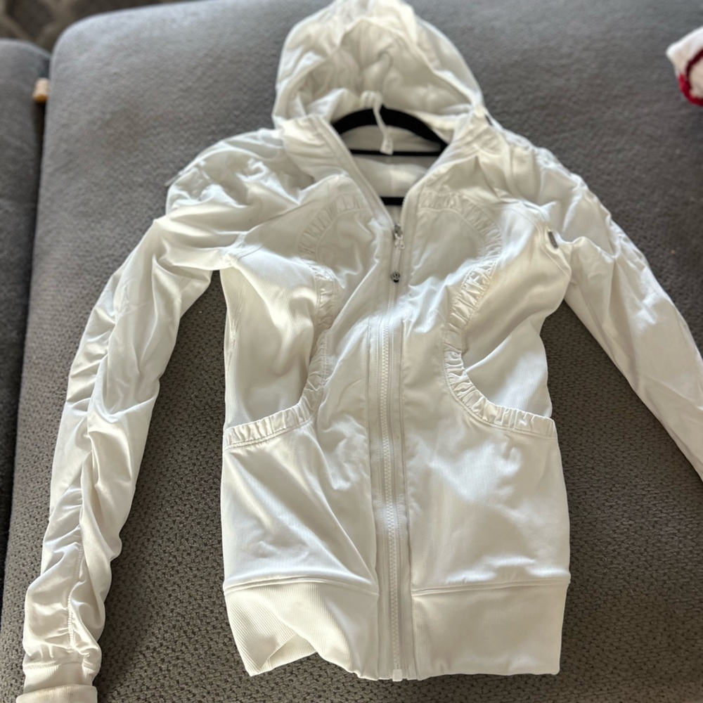 Lululemon White Jacket excellent condition
